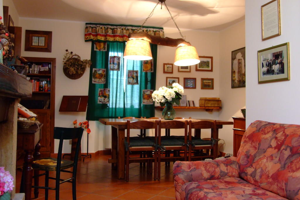 Bed and Breakfast Il Sorriso Dei Monti Orvinio Exterior foto